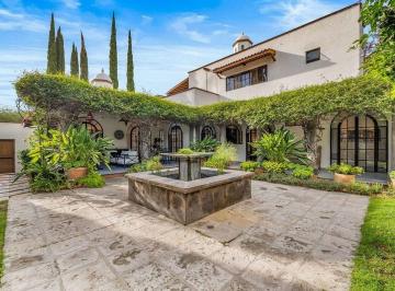 1775605a2a9387ed13bfdcdf2359c4ae236b7b07ebd49c54f2cdd99d8e04d35b · Casa Em Venta en San Miguel de Allende, Estilo Colonial, a 15 Minutos del Centro