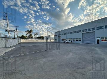6477bfe035c6684e247157856c00a745d57ade28fbfeea98c1fd43907f29471c · 0143 - Bodega en Renta Sobre Carretera Laredo en La Nueva Castilla