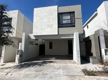 Casa de 3 habitaciones, Saltillo · Casa en Renta Sorrento