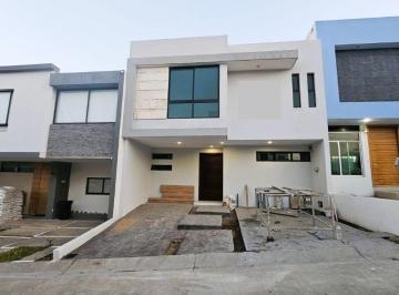 Casa de 3 habitaciones, Tlajomulco de Zúñiga · Casa en Venta