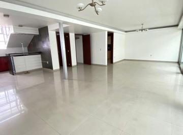 Casa de 3 habitaciones, Naucalpan de Juárez · Casa en Venta, Ciudad Satelite, Naucalpan, Mexico