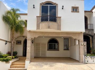 6cbccb2ddfd669c014330c4e45596ef9c918cf97ec64a44636675fc148aaeb5b · Casa en Venta en Privanzas 5to Sector
