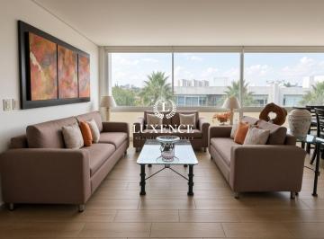 Departamento · 258m² · 3 Recámaras · 2 Estacionamientos · Departamento en Venta en Lomas del Pedregal Framboyanes