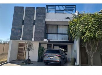 Casa en condominio de 3 habitaciones, San Andrés Cholula · Casa Adjudicada en Condominio Parque Aguascalientes Lomas de Angelópolis III, Puebla