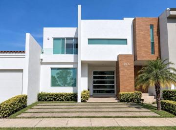 Casa en condominio de 3 habitaciones, Tlajomulco de Zúñiga · Casa en Venta en Bosques de Santa Anita | Coto 9, Tlajomulco