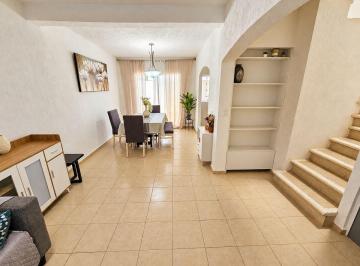 94ec72caeb58e5b8284fdb53439c1cb99c4d6a6058d4fec6faeccf6a6376c07e · Casa · 3 Recamaras · Villamarino · Zona Sur · Av 135 · Seguridad