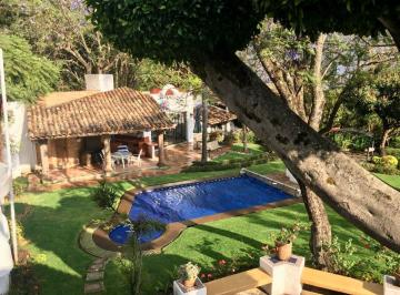 Casa de 9 habitaciones, Cuernavaca · Venta Excelente Casa Sola Estilo Colonial Al Norte Santa María