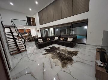 Casa en condominio de 4 habitaciones, Mérida · Casa Residencial Estilo Moderno + Amueblada + 5 Rec + Piscina + Equipada + Privada Rdcial Norte de Merida Yuc