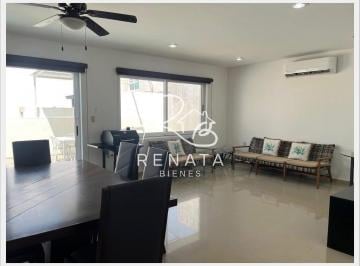 Casa · 232m² · 3 Recámaras · 2 Estacionamientos · Casa en Venta, en Residencial Velamar.