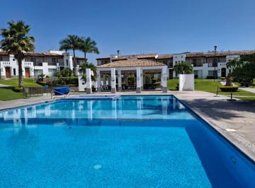 Casa de 3 habitaciones, Xochitepec · Venta de Casa Amueblada en Vista Santa Fe con Casa Club