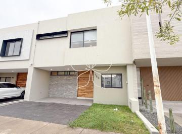 Casa de 5 habitaciones, Zapopan · Residencia en Renta a Estrenar, Altanza, Solares, Zapopan, Jal.