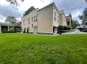 Casa uso de suelo de 4 habitaciones, Miguel Hidalgo · En Renta Casa con Uso de Suelo en Lomas de Chapultepec