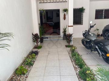 Casa · 276m² · 4 Recámaras · 2 Estacionamientos · Casa en Venta en Fraccionamiento Loma Bonita Xcumpich