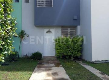 Casa · 72m² · 2 Recámaras · 2 Estacionamientos · Casa en Renta, Fracc Loreto, Tlaquepaque, Jalisco