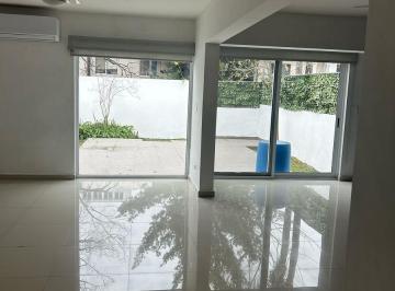 Casa · 210m² · 3 Recámaras · Casa en Renta Valle Oriente