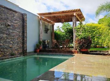 Casa · 338m² · 4 Recámaras · Residencia Moderna en Venta en Jocotepec, San Juan Cosalá con Vista Al Lago de Chapala y La Montaña