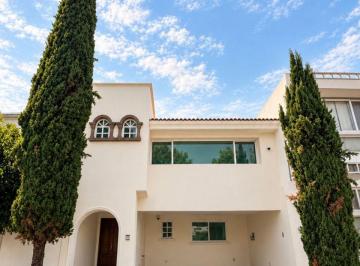 Casa de 3 habitaciones, León · Casa en Venta en Hacienda del Campestre