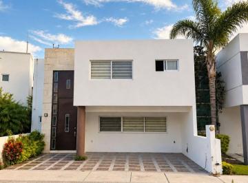 Casa de 3 habitaciones, León · Casa en Renta en Residencial Punta del Este