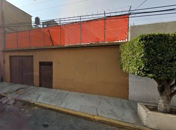 Casa de 3 habitaciones, Gustavo A. Madero · Casa en Venta Calle 321, Nueva Atzacoalco, Gustavo A. Madero Cdmx Recuperación Bancaria