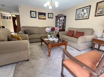 Casa de 4 habitaciones, Naucalpan de Juárez · Oportunidad de Adquirir Tu Casa a un Increible Precio