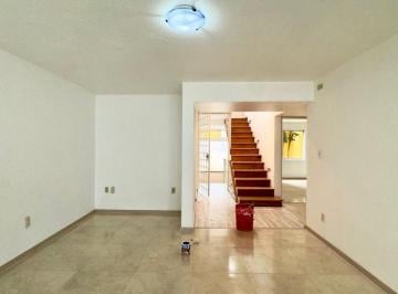 Casa de 4 habitaciones, Alvaro Obregón · Casa con Uso de Suelo Mixto en Guadalupe Inn