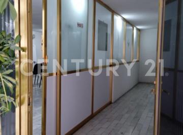 Oficina · 100m² · 1 Recámara · Espacio Para Oficinas en Renta