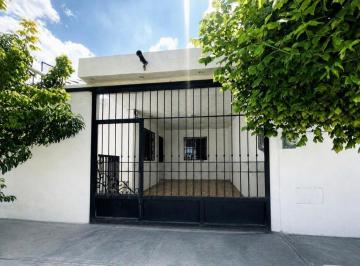 Casa de 2 habitaciones, Saltillo · Casa Amueblada en Renta en Fracc. Plaza