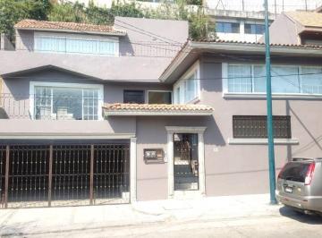 Casa de 9 habitaciones, Huixquilucan · Se Renta Enorme Casa de Lujo en Calle Privada en Tecamachalco