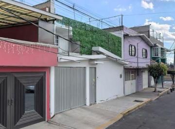 Casa de 3 habitaciones, Nezahualcóyotl · Casa en Venta en Impulsora
