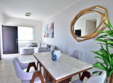 Casa de 3 habitaciones, La Paz · Casa en Venta de Dos Plantas, con Patio
