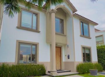 Casa de 3 habitaciones, Metepec · Residencia en Venta en Metepec