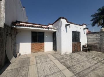 Casa de 2 habitaciones, Cuautla · Casa de 151 m² con 2 Recámaras en Venta en Tetelcingo Morelos