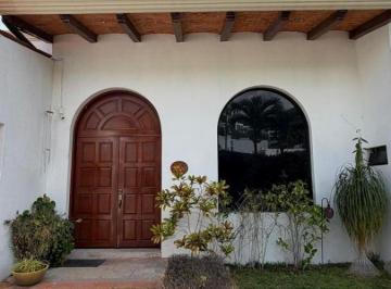 Casa de 3 habitaciones, Chapala · Residencia de Lujo en Venta en Chulavista, Chapala | Vista Al Lago