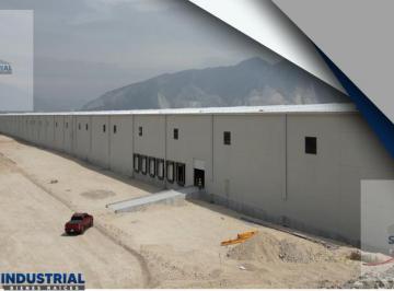 Bodega comercial · 5450m² · Nave en Renta Santa Catarina