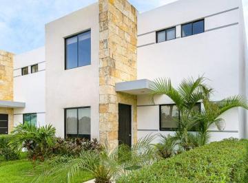 Casa de 3 habitaciones, Mérida · Casa en Venta, Se Acepta Infonavit y Fovissste