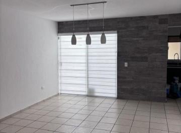 Casa de 3 habitaciones, Aguascalientes · Casa en Renta en Rancho Santa Mónica