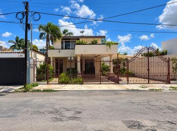 Casa de 3 habitaciones, Mérida · Casa en Venta en Colonia México, Mérida | Alberca, 3 Recámaras y Amplios Espacios