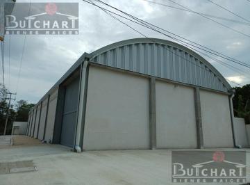 Bodega comercial · 800m² · 17 Estacionamientos · Bodega Comercial en Venta a Unas Cuadras de Av Colosio.