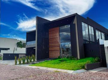 Casa · 1237m² · 5 Recámaras · Casa en Venta El Bosque Country Club, Gran Jardín, León, Guanajuato