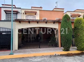 Departamento · 108m² · 3 Recámaras · 2 Estacionamientos · Casa en Rinconada de San Miguel, Cuautitlán Izcalli, Edo. Mex.