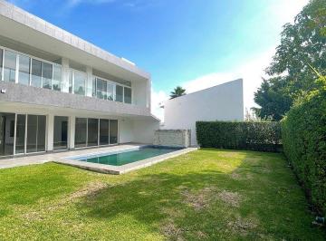 4fc8e0cc1d4a69d5848d67b3016e15c1b8a6cea723c84824e2fd27d232b692e0 · Oportunidad Inmobiliaria / Casa Remodelada en Volcanes Lomas de Cocoyoc
