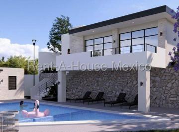Casa · 120m² · 3 Recámaras · 2 Estacionamientos · El Marques Casa Modelo Atena en Venta con 3 Recámaras y Alberca Rah2787