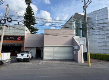 Local comercial · 403m² · 2 Estacionamientos · Local en Venta en La Moderna - (4)