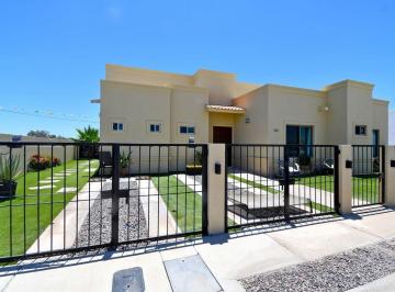 Casa · 127m² · 3 Recámaras · Casa Gracy 550 Benevento Via, La Paz, Mls #26 - 3144 - (4)