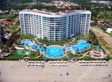 Departamento · 200m² · 3 Recámaras · 2 Estacionamientos · Departamento - Fraccionamiento Playa Diamante