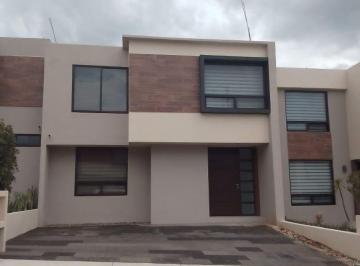 Casa de 3 habitaciones, Morelia · | Casa en Renta en Puerta Madero Altozano |