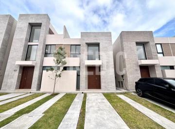 Casa de 3 habitaciones, Querétaro · Casa Renta en Altos Juriquilla