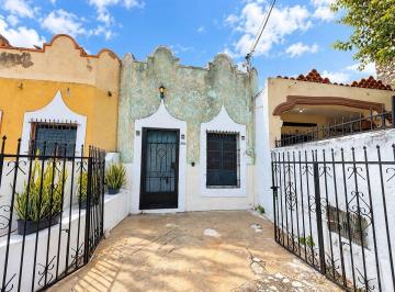 e34541feeb0e419fb9793f927c888d7f2e462b9a713f795d0f91d786de20836d · Renovated House For Sale in Mérida Centro