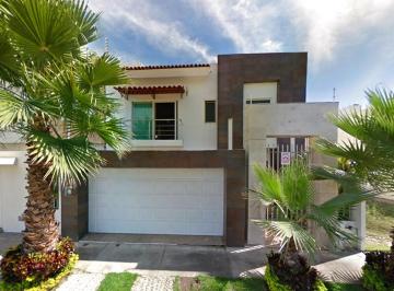 Casa de 4 habitaciones, Puerto Vallarta · Excelente Oportunidad: Casa en Remate En, Fluvial Vallarta, Puerto Vallarta, Jalisco