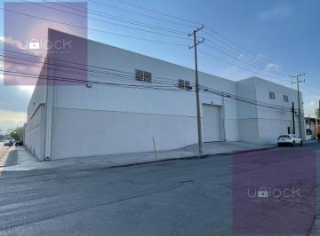 Bodega comercial · 1642m² · Bodega Industrial en Renta en Centro de Monterrey